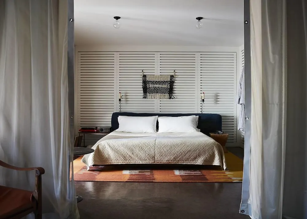 Ace Hotel And Swim Club Palm Springs